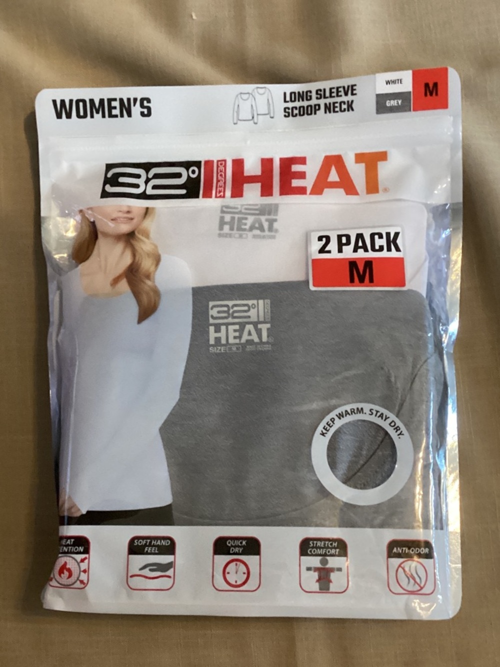 NWT 32 Degrees Women's Long Sleeve Scoop Neck Tees - White & Gray (2-Pack)